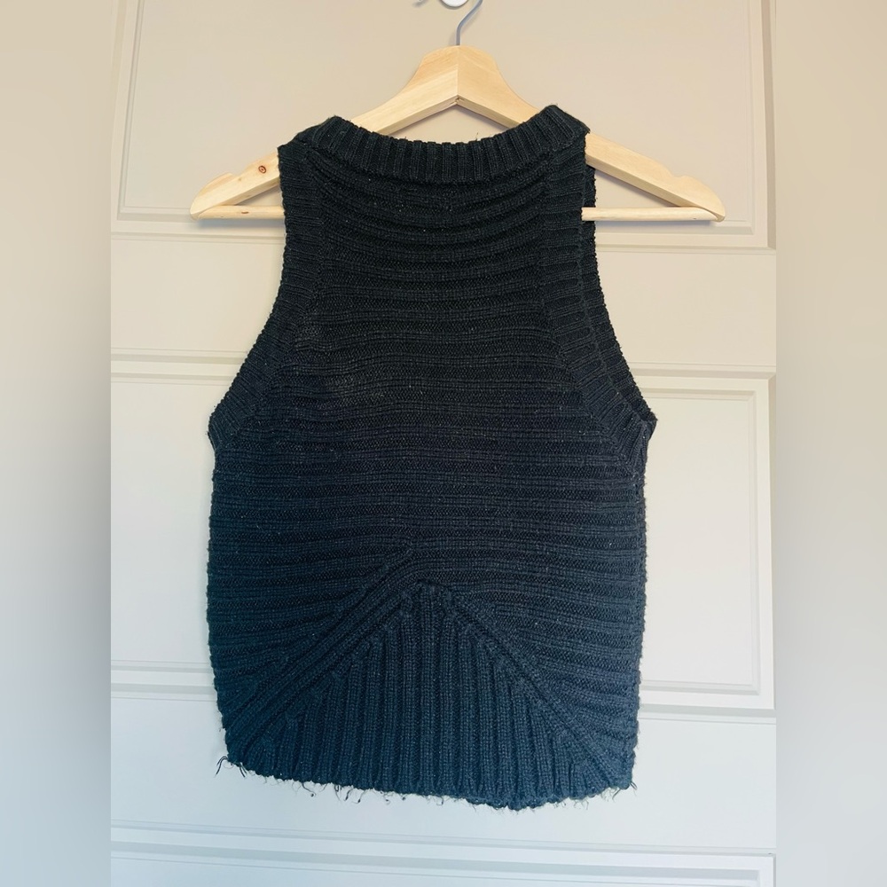 LF Black Ribbed Wool Halter - Picture 4 of 5
